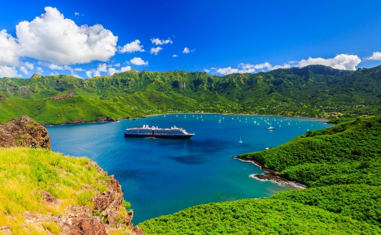 Nuku Hiva, Les Marquises en vue !